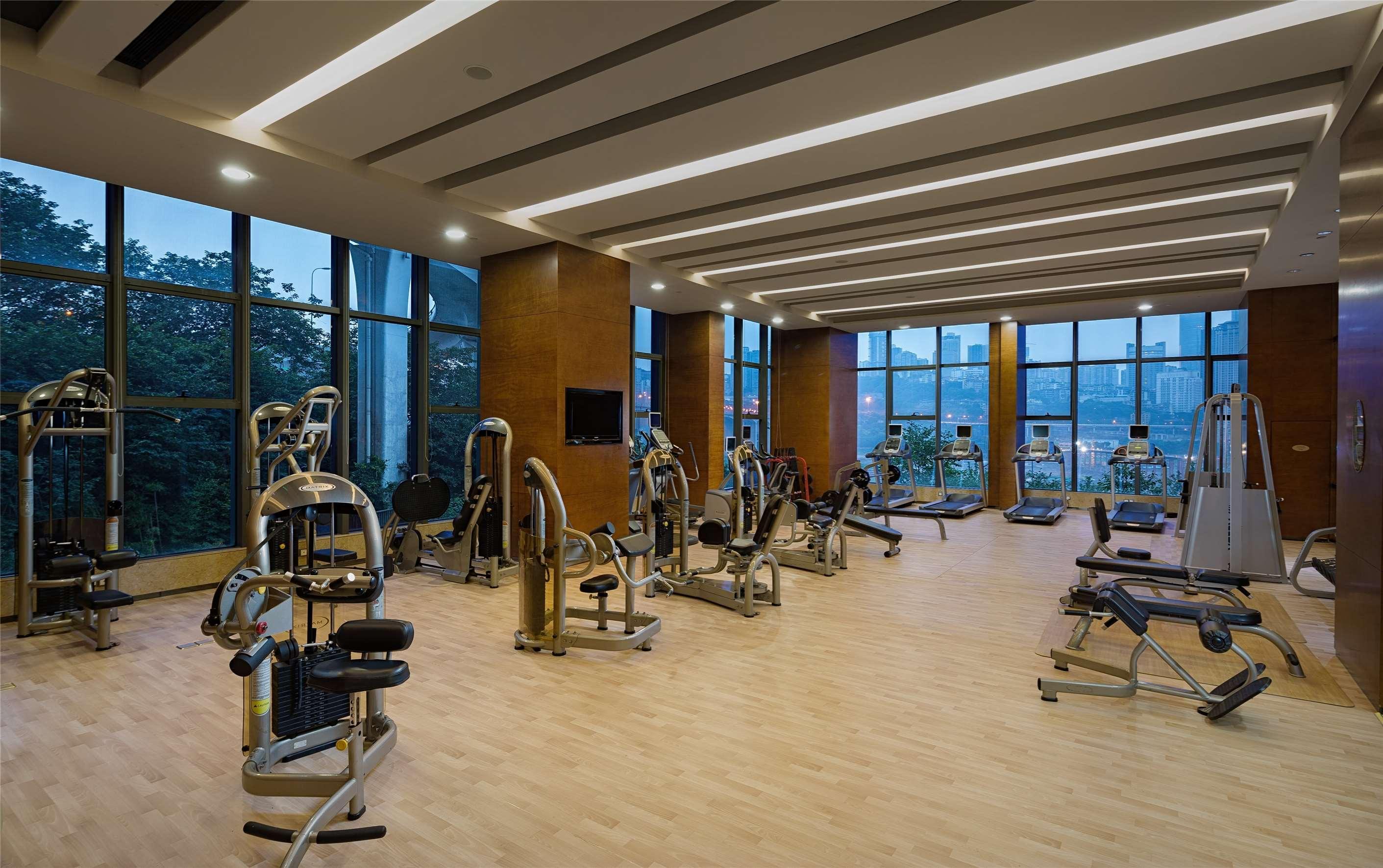 Radisson Blu Plaza Chongqing - Free 2 Bottle Of Local Beer Per Room During Stay Екстериор снимка